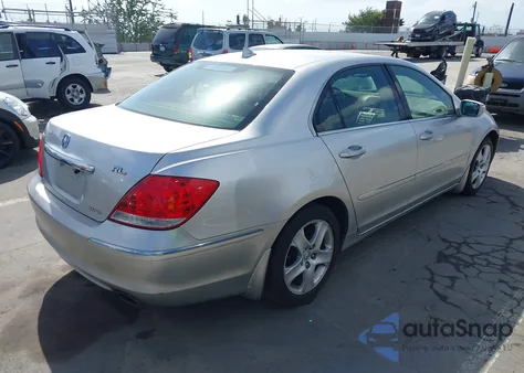 2005 Acura Rl 3.5 z USA, uszkodzony, nr VIN JH4KB16515C020600